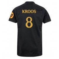 Pánský Fotbalový dres Real Madrid Toni Kroos #8 2023-24 Třetí Krátký Rukáv